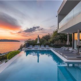 3 x 5 bedroom seafront villa with heated infinity pool near Rogoznica, sleeps 10